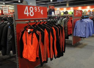 Más de 1000 articulos de Adidas y Puma salen en el primer dia de promocion 2×1 de outletspor