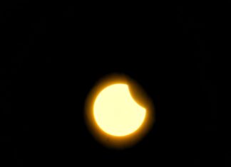 El eclipse desde Alcalá de Henares El eclipse desde Alcalá de Henares
