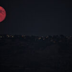 Luna llena del Ciervo sobre los Santos de la Humosa