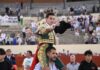 Tres orejas y Puerta Grande para un rotundo Fernando Adrián en Alcalá