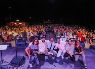 Juanjo Espinosa devuelve a Sementales a los 2000 con una noche para cantar de memoria