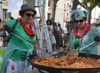Imágenes de Ferias del martes 25 de agosto